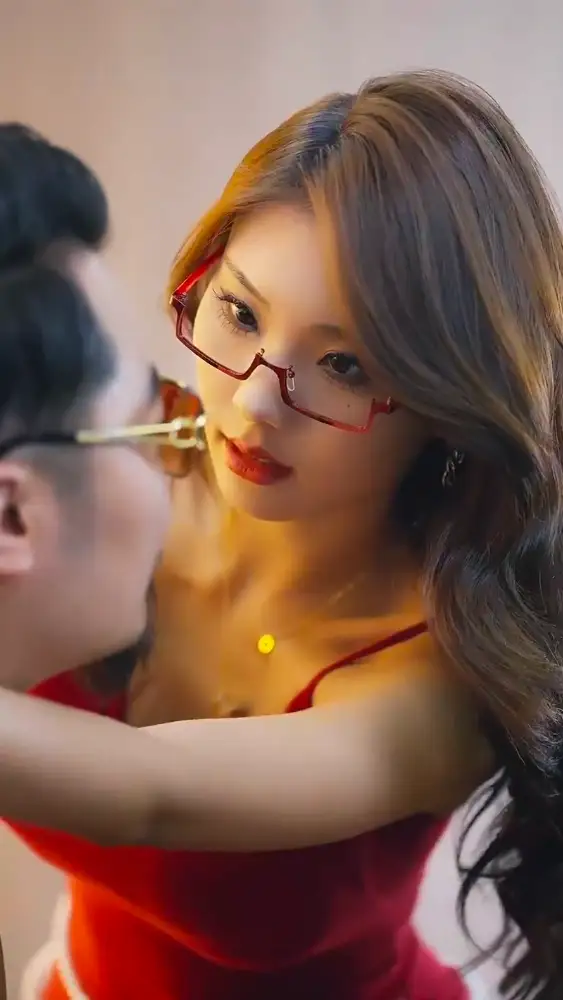 采花 (53集) 李梦媛 刘源 袁颖高清海报图片 采花 (53集) 李梦媛 刘源 袁颖海报